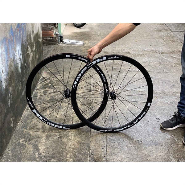 Vành carbon DT Swiss phanh đĩa thả trục lớn 38mm