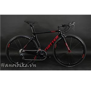 Xe Road Twitter Thunder Plus R2000 màu Đen đỏ